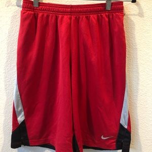 Nike basketball shorts - boys XL; Dri-Fit